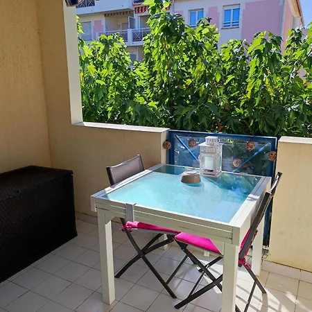Studio Cabine 4 Pers. - Piscine, Parking, Proche Plages Au Lavandou - Fr-1-677-46 Le Lavandou